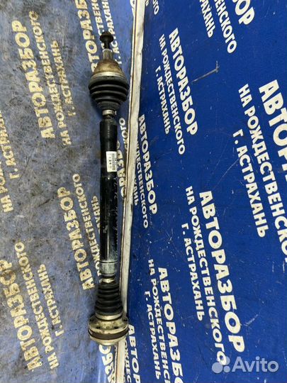 Правый привод Volkswagen Passat Cc седан cczb 2011