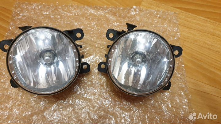 Противотуманные фары Лада Веста