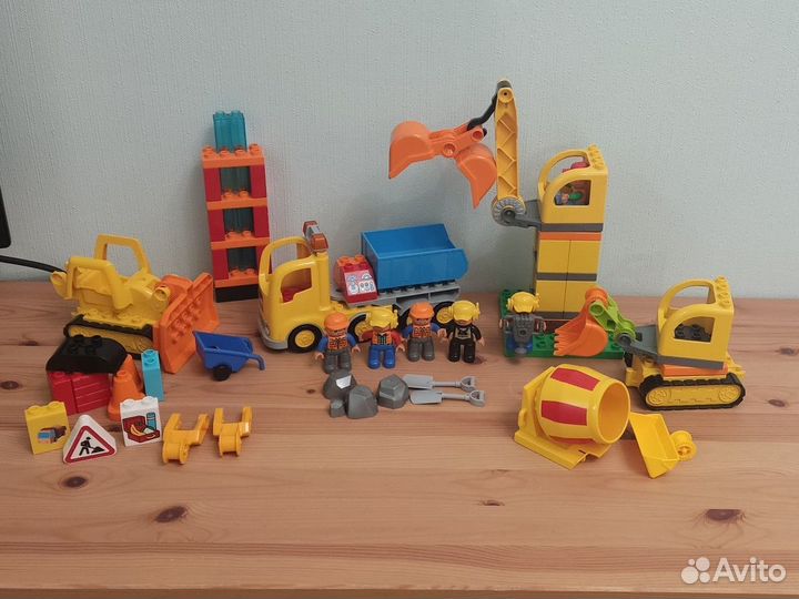Lego duplo Стройка 10813 с доп деталями