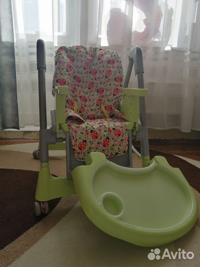 Стульчик для кормления
