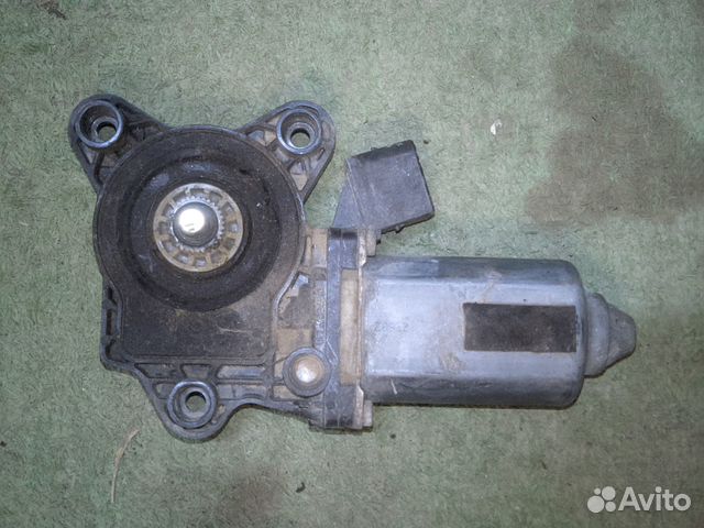 Моторчик стеклоподъемника Mercedes-Benz S-Class