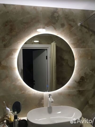 Зеркало в комнату с подсветкой