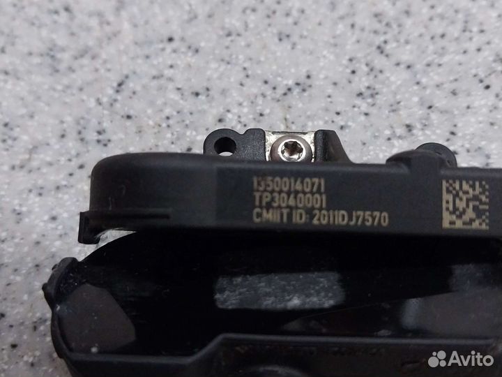 Датчик давления в шинах TP3040001