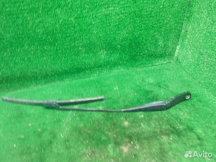 Поводок дворника передний правый Ford Mondeo 4