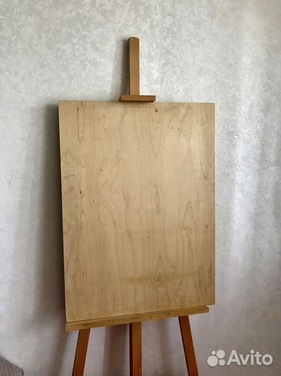 Мольберт художественный