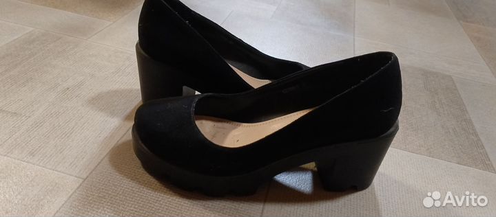 Туфли женские 37 размер замшевые