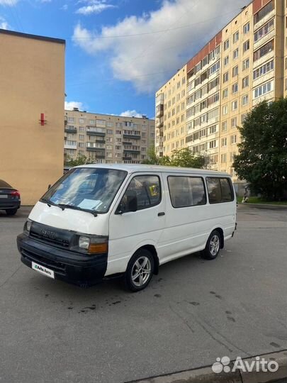 Toyota Hiace 2.4 МТ, 1994, 390 000 км