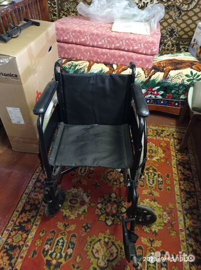 Продаётся инвалидная коляска