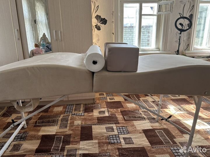 Анатомическая кушетка для наращивания ресниц бу