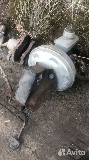 Вакуумный усилитель главный цилиндр ваз 2110-15