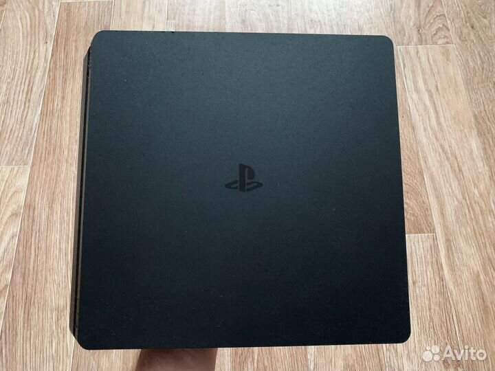 Sony PS4 Slim 1 Tb