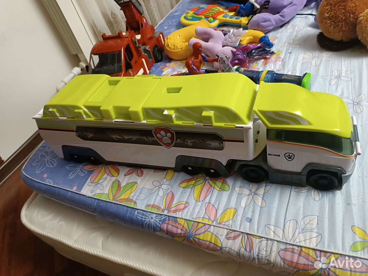 Детские игрушки