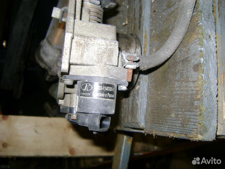 Дроссельная заслонка Шевроле Нива