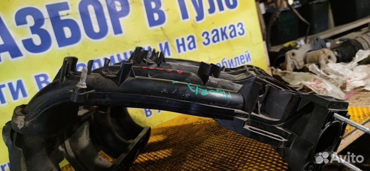 Коллектор впускной ваз (LADA) Priora