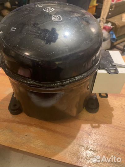 Продам компрессор для холодильника