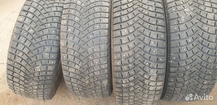 Michelin X-Ice North 2 255/55 R20 103H