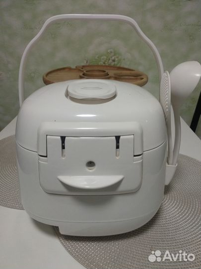 Мультиварка Mystery MCM-1017