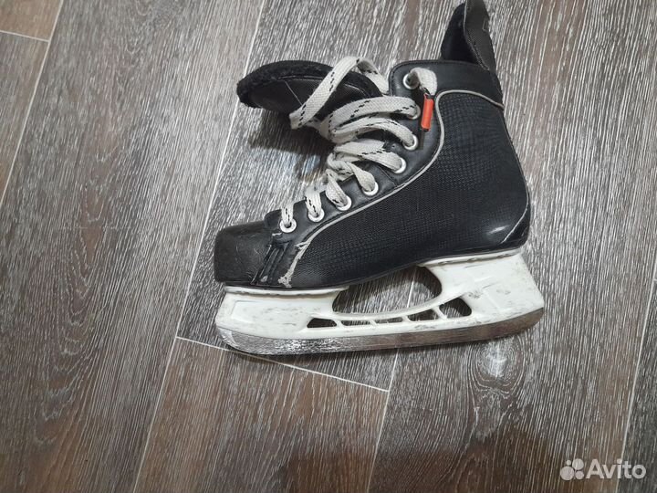 Хоккейные коньки bauer размер 38.5