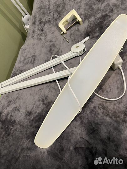 Лампа бестеневая 117 светодиодов холодный свет