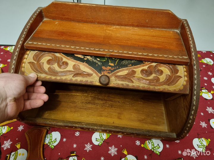 Ретро хлебница резная, емкости на кухню