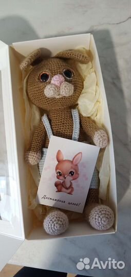 Вязаный зайка амигуруми