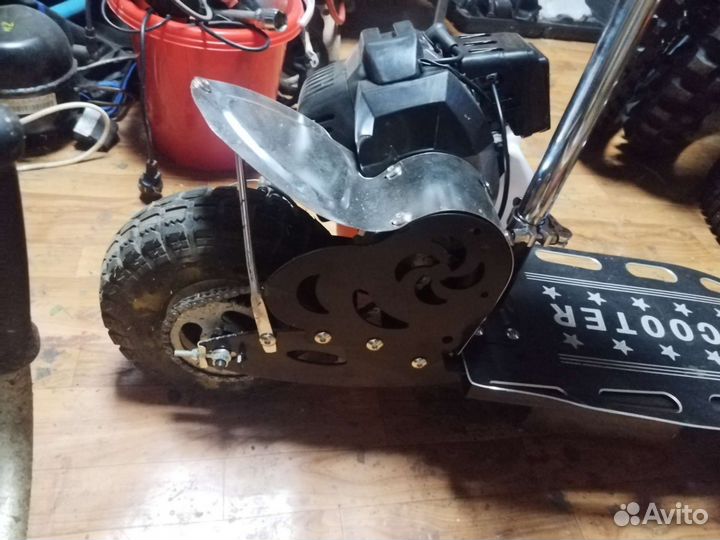 Бензиновый самокат