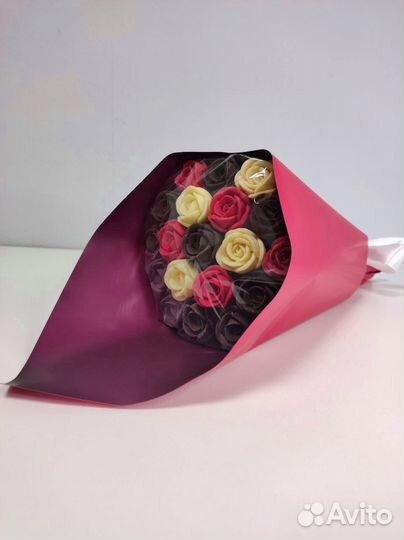 Розы из Бельгийского шоколада - 19 шт в Букете