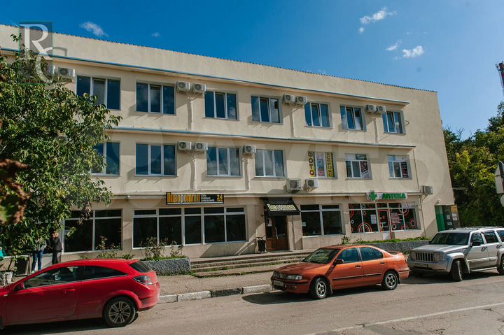 Аренда этажа в под офис/гостиницу/хостел