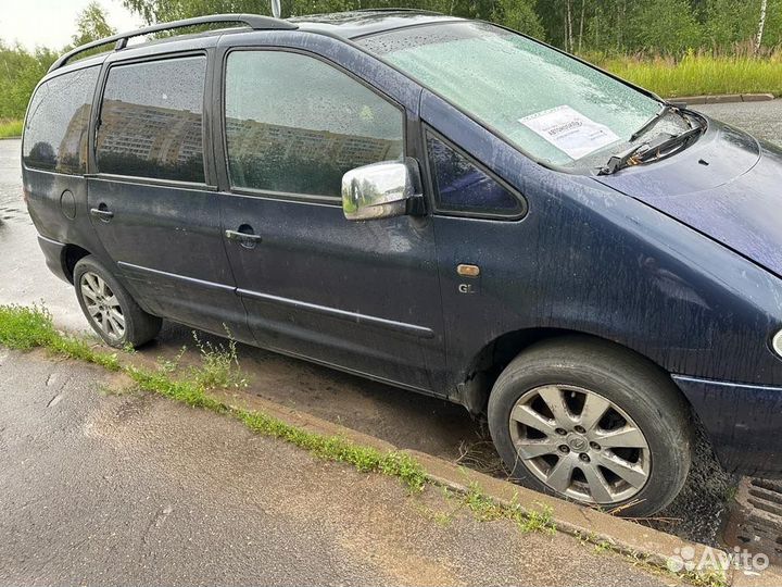 Volkswagen Sharan 2.0 МТ, 1996, 250 000 км