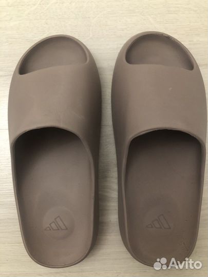 Сланцы Miniso пляжные 42