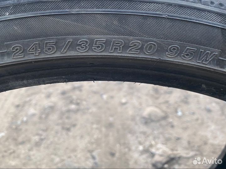 Yokohama BluEarth AE50 245/35 R20 21Z