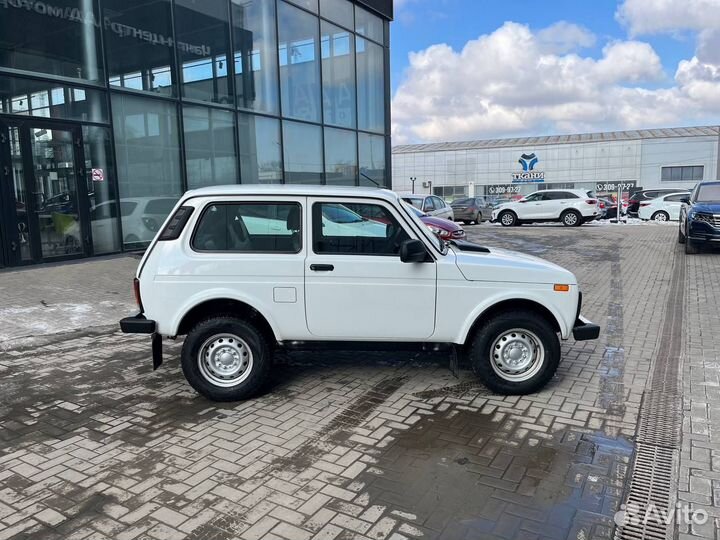 LADA 4x4 (Нива) 1.7 МТ, 2020, 33 000 км