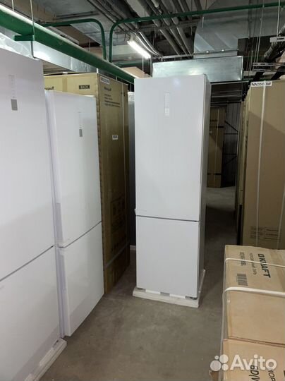 Новый холодильник Kuppersberg