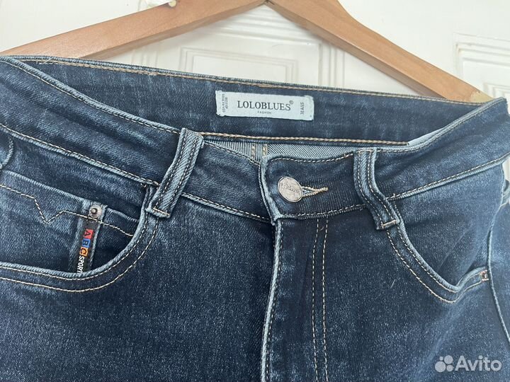 Джинсы широкие