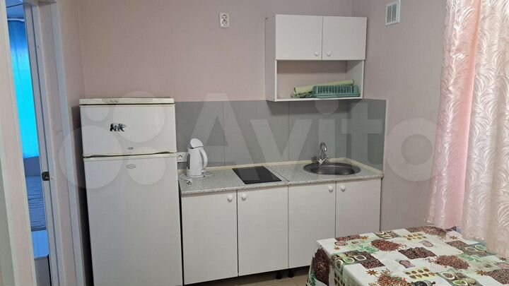 2-к. квартира, 40 м², 1/1 эт.
