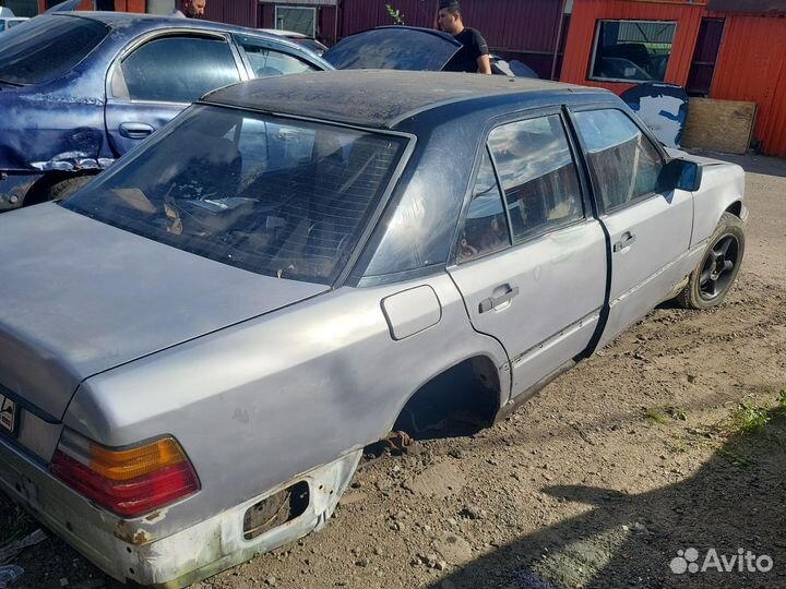 Разбор mersedes benz w124