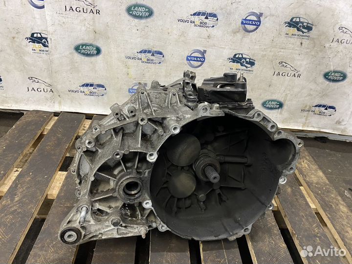 МКПП (механическая коробка переключения передач) V