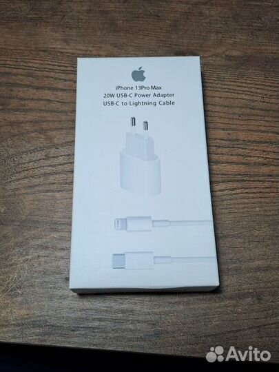 Зарядка для iPhone