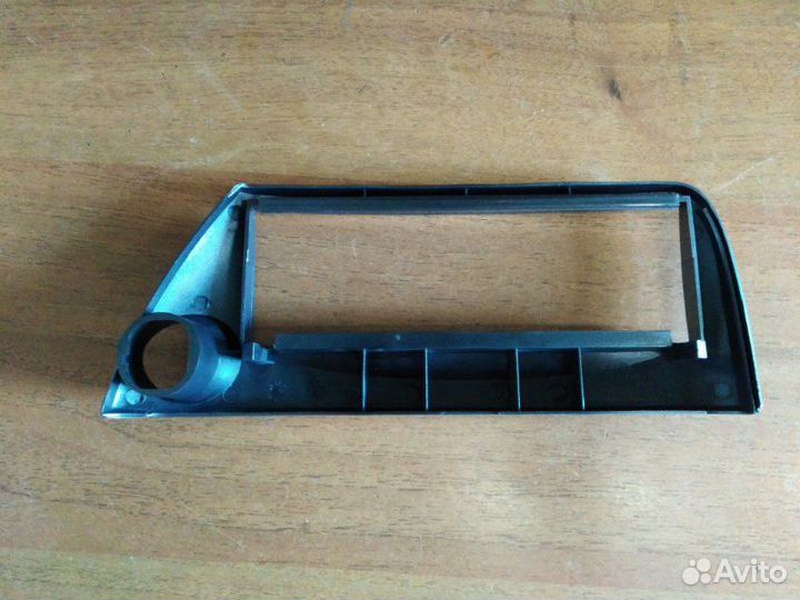 Рамка магнитолы Ford Maverik 2001 - 2008