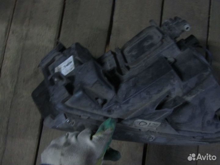 Фара левая Ford Edge 2010 не ксенон