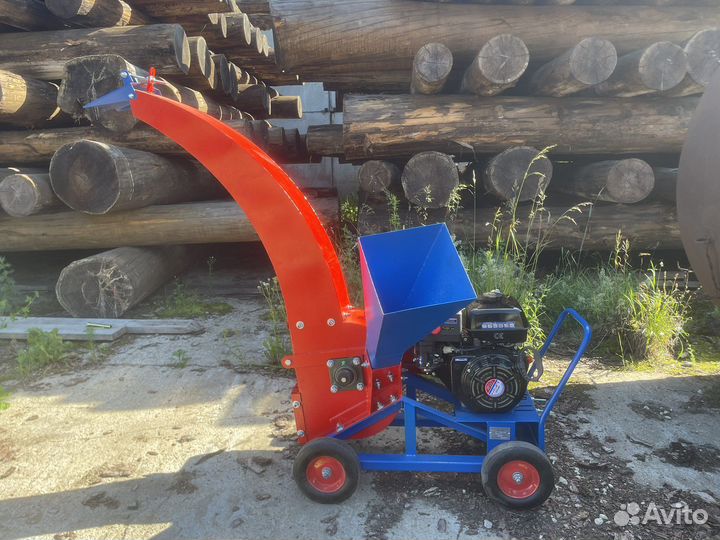 Измельчитель веток, мульчер, дробилка 18,5 л.с
