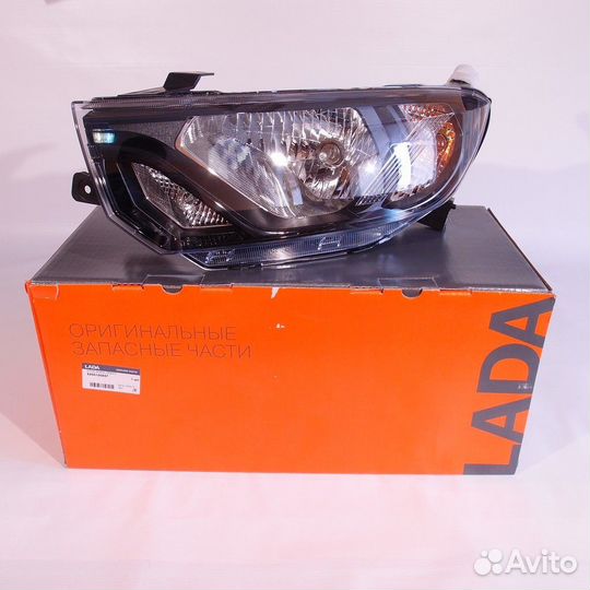 Фара левая LADA Granta FL