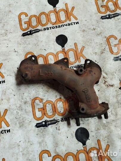 Коллектор выпускной левый Mitsubishi Pajero 2