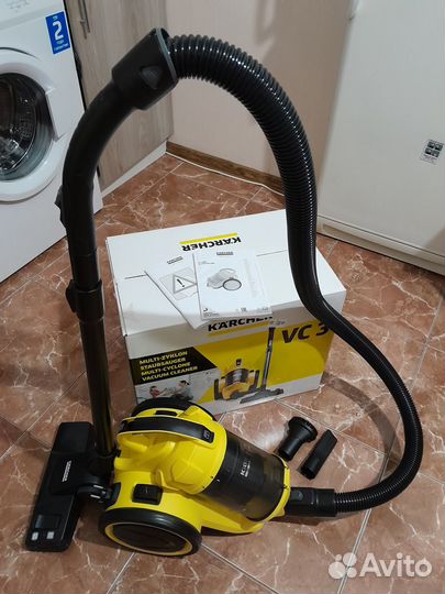 Циклонный пылесос Karcher VC 3