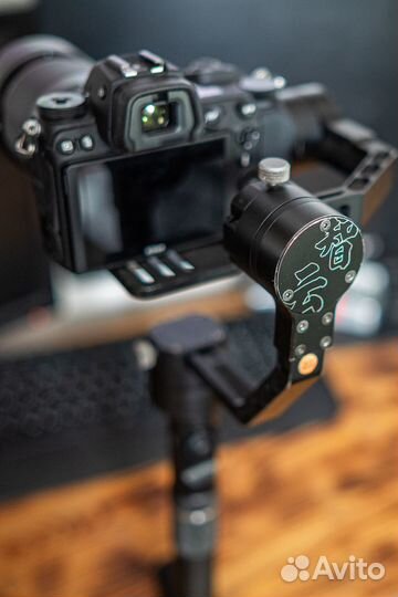Стабилизатор zhiyun crane 1