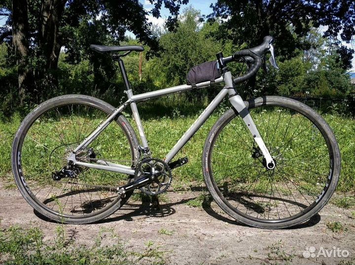 Продам велосипед Jamis Renegade S4 (2020), 51 см