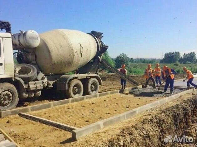 Автобетоносмеситель с лентой,бетон