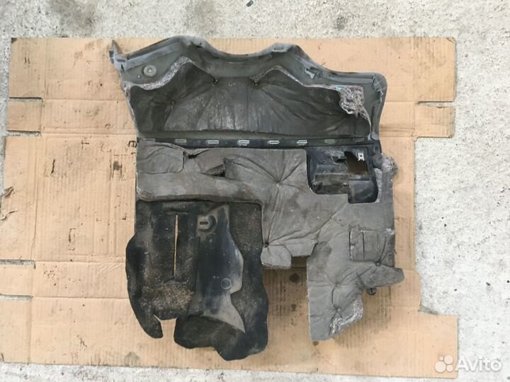 Пластик торпедо Mercedes W210 (4091)