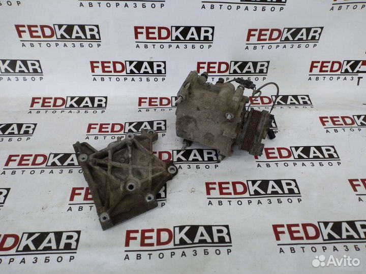 Компрессор кондиционера Mitsubishi Lancer Cedia