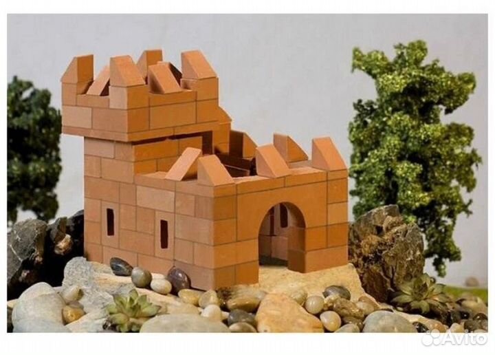 Конструктор из кирпичиков